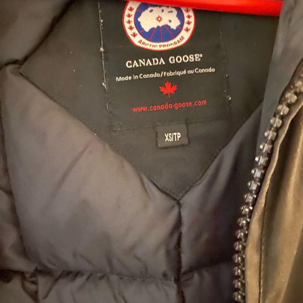 Canada Goose Down Winter Coat - image 5